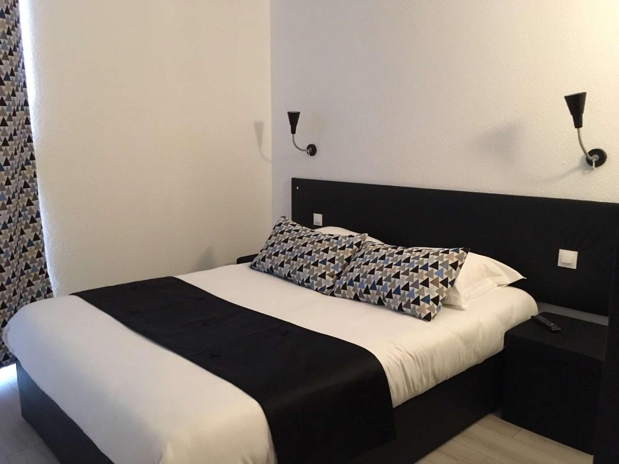 Brit Hotel Salon De Provence エクステリア 写真